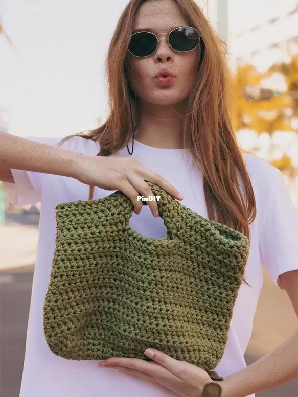 everyday_tote-09.webp
