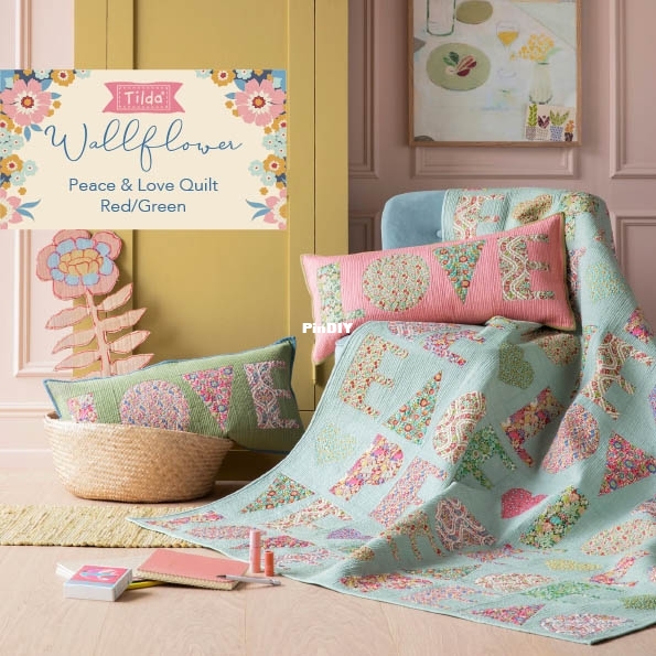 Tilda-Peace and love quilt.jpg