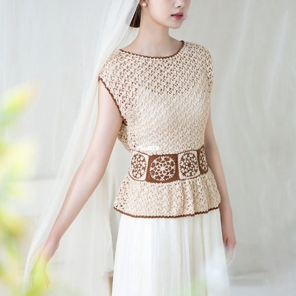 Celadon Lace Top 1.jpg