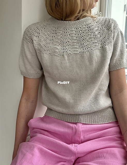 Peacock-shirt-4-le-knit-lene-holme-samsoee-samse-strikkeopskrift-p_medium2.jpg