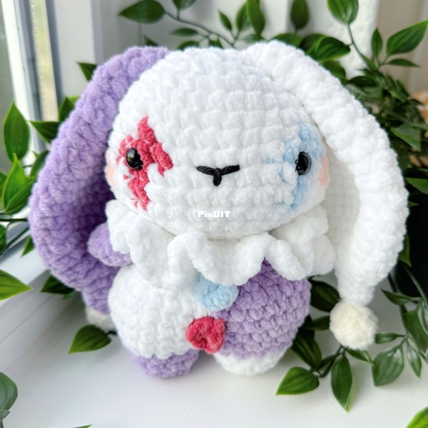 Bygeekie - Jester Bunny.jpg