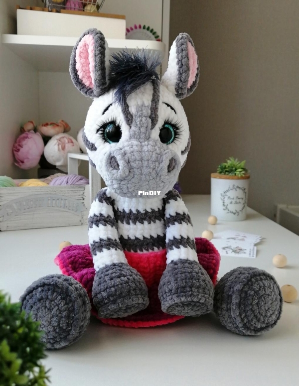 zebra.jpg