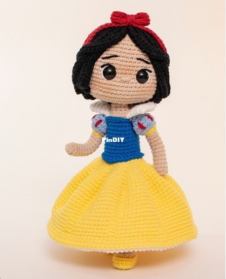 Caco Amigurumi  - Branca de Neve.jpg
