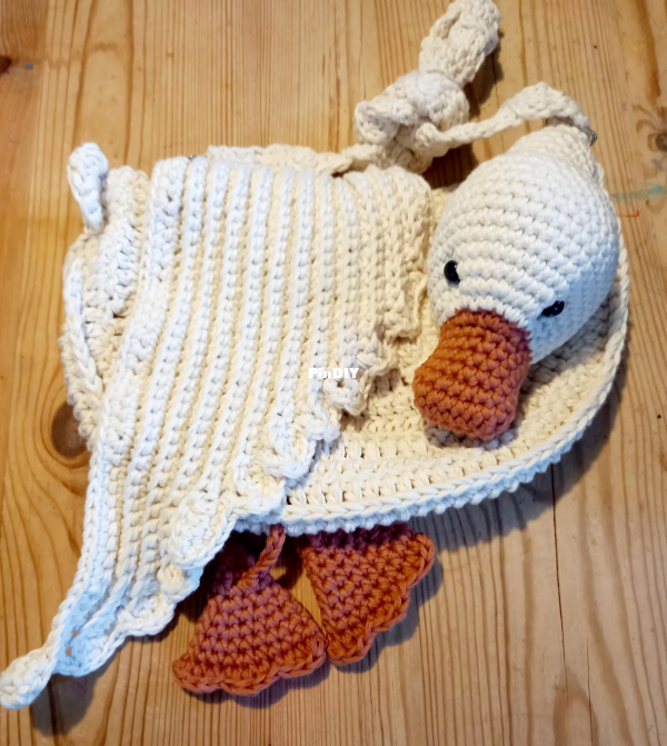 duck bag 2.png