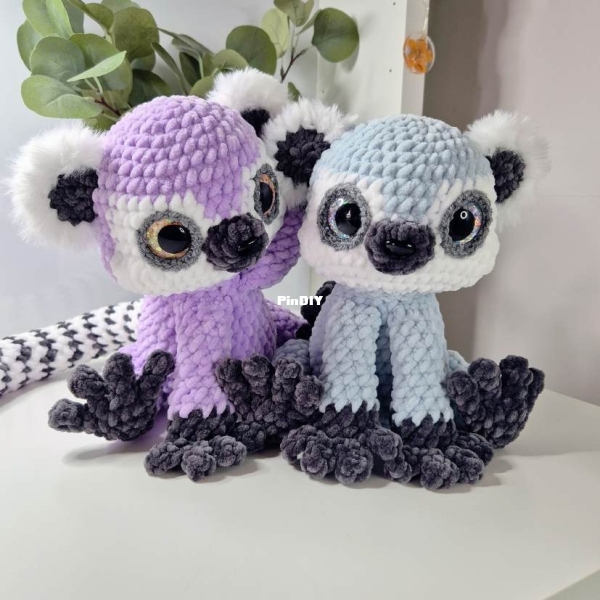 Sweet Fluffy Stitches - Jay Mooney - Zaffy the Lemur.jpg