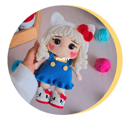 Hello Kitty Doll.png