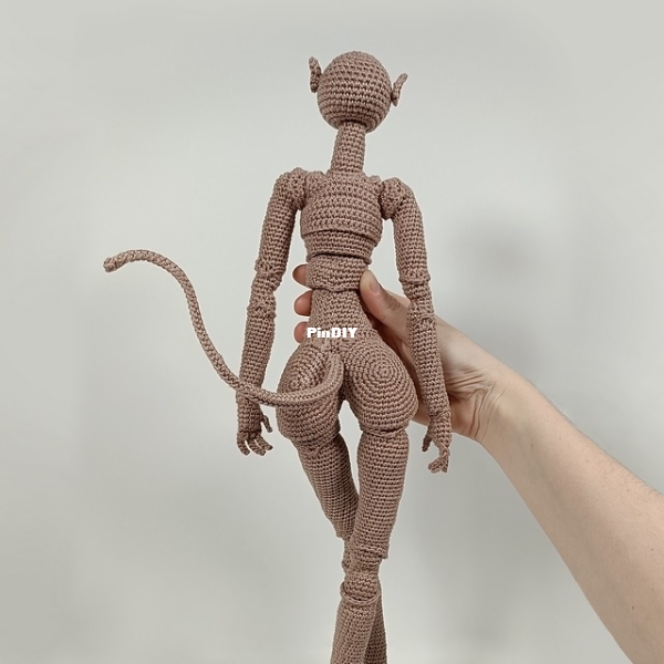 Lenka Kromholcová-Holzcrochet-bjdaddonfinal1-Ears-tail.jpg