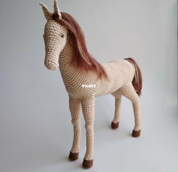 Katya Ekkert - The Horse 2.jpg