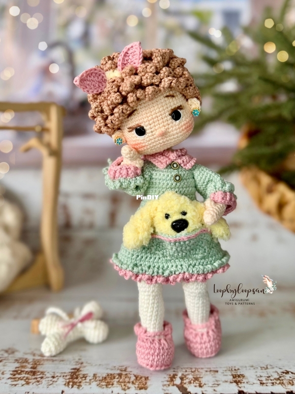 LoopbyLoop san - Kezban Eren - Sara Doll.jpg