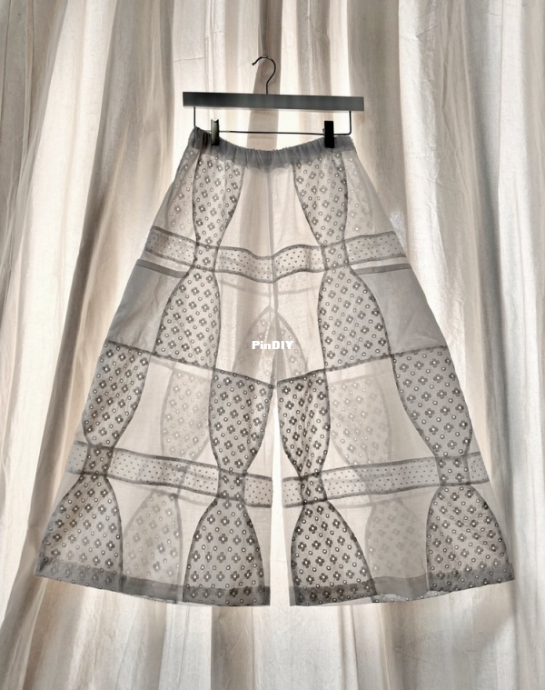 Bow Patchwork Wide Leg Crop Trousers _product image.jpg