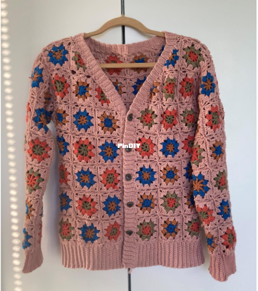 ShowmeRomi - Romi - Fine Granny Square Cardigan.png