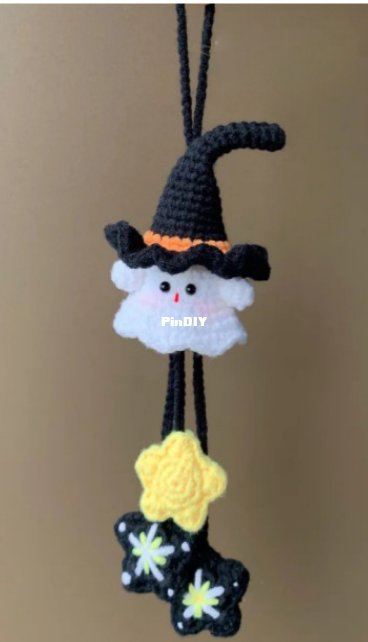 Little witch ghost.png