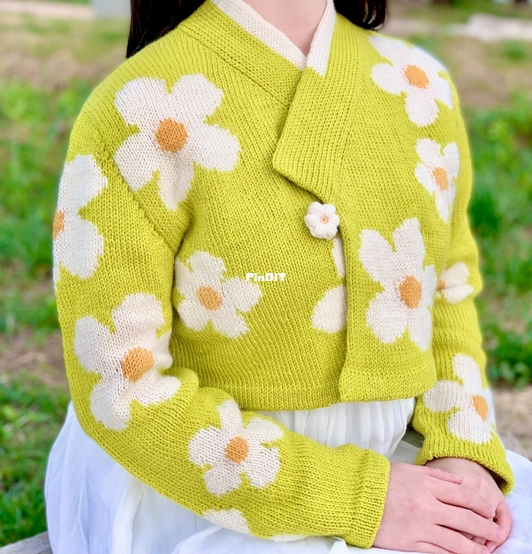 Blooming Daisy Green1.jpg