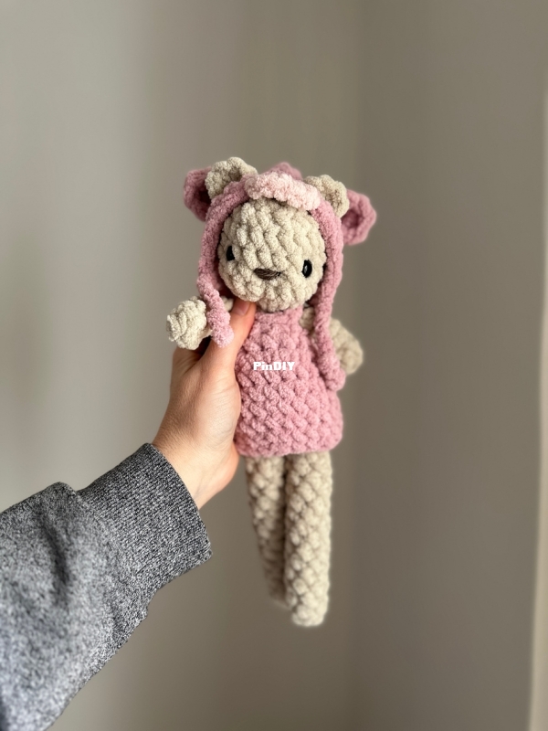 Oak and Marlow - Farm Outfits - PIGGIE.jpg