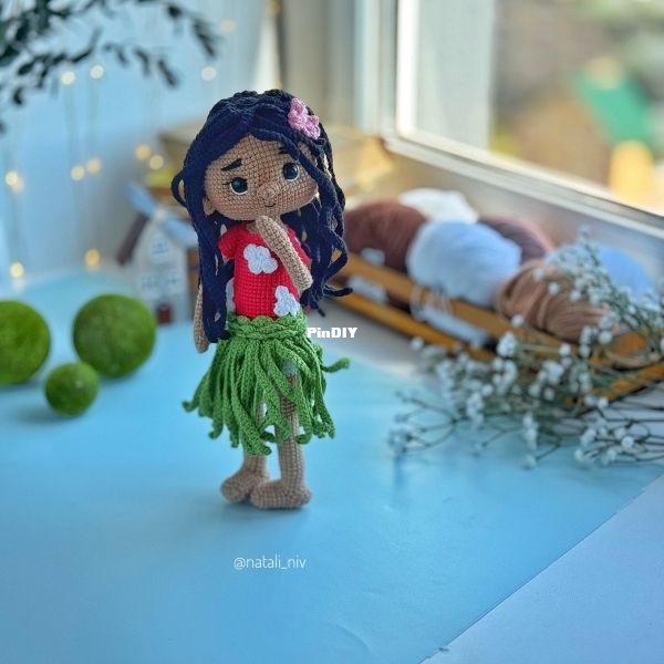 Natalli Niv - Natalya  Natalia Konivchenko - Magic Friends Toys - Lilo 30cm - English