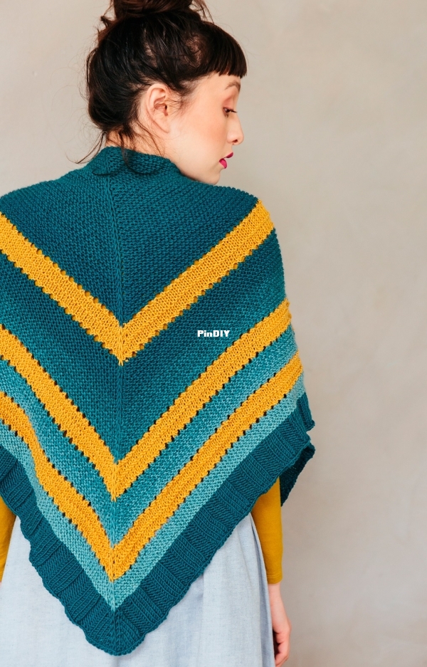 Shawl for Adventures Ocean1.jpg