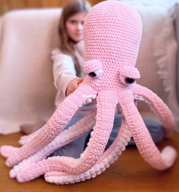 Vibeke Magnesen Design - Barbara the Octopus_01.jpg