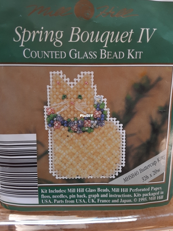 Mill Hill Buttercup Kitty