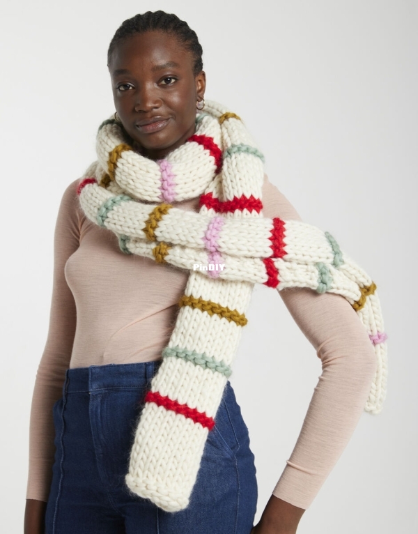 03_Nicest_Thing_Scarf.jpg
