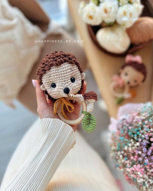Happiness_by_kris - Hedgehog_rattle3.jpg