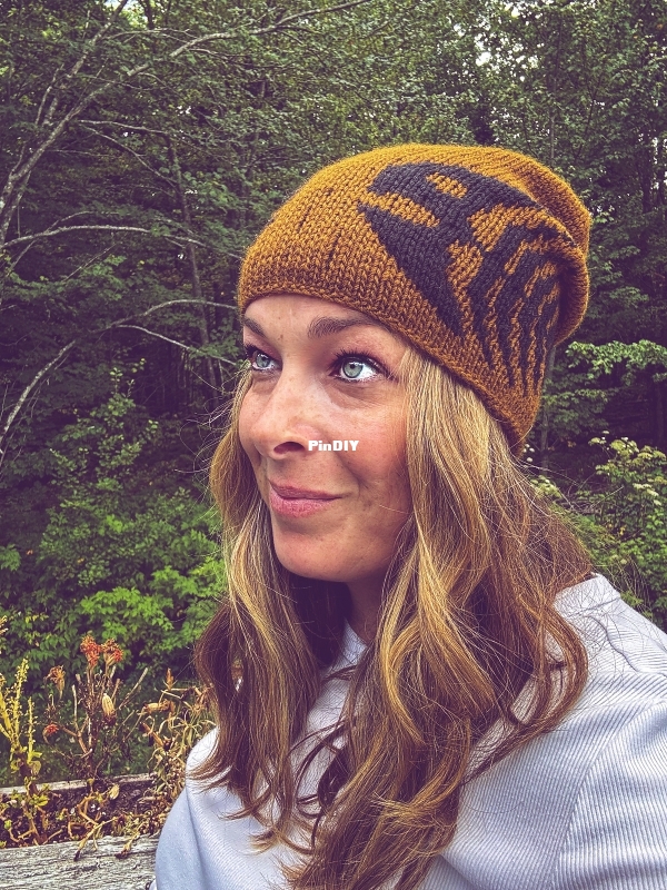 The Fishbone Beanie2.jpg