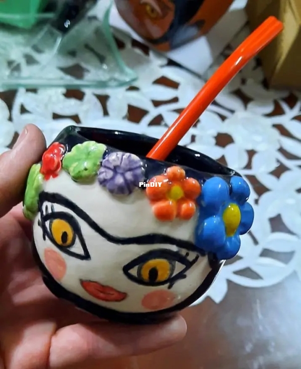 Mate Frida.jpg