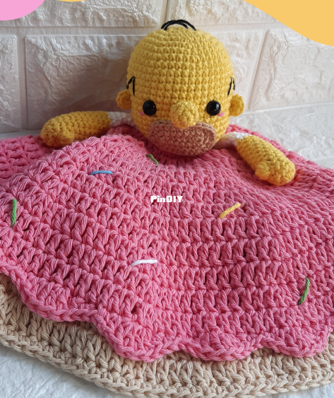 Homer Lovey.png