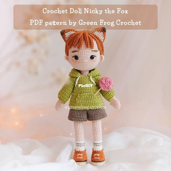 Amigurumi Crochet Doll Boy Nicky the Fox Pattern - Green Frog‏