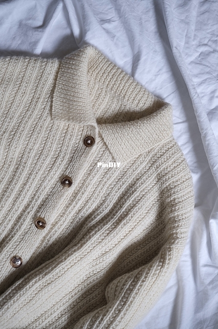 That_collar_D_medium2.jpg