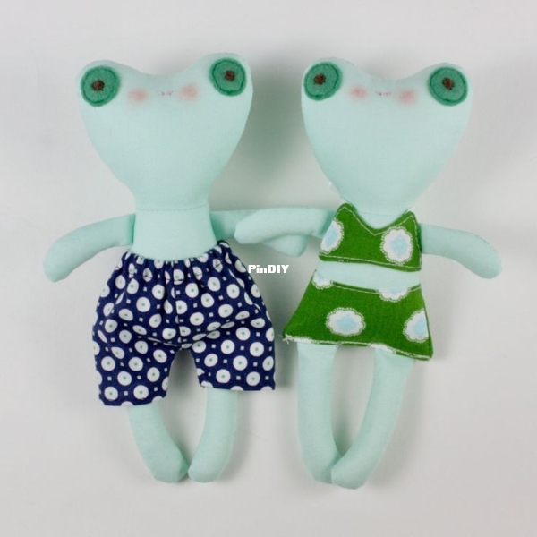 Thomas Milly Frogs