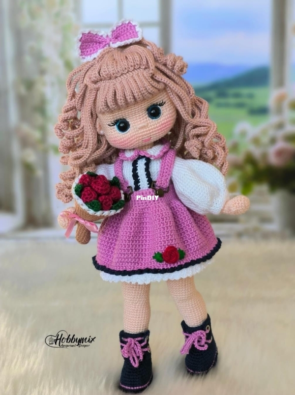 HobbyMix - Nuray Dagli - Doll Helen - English