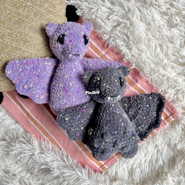 Boo the Bat (Hobbii Yarn)
