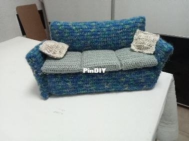 sofa 1.jpg