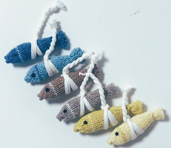 Pollack Charm Amulet1.jpg