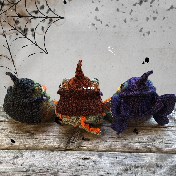 Toad Witch Hat and Cape2.jpg