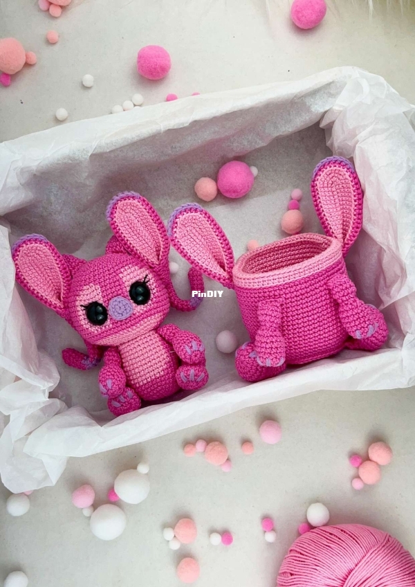 Tetéia Amigurumis - Aline Santiago - Angel - Portuguese