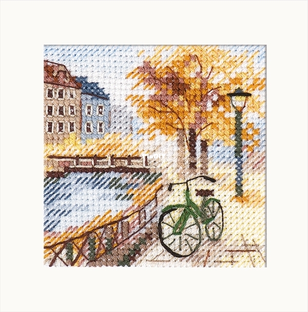 Alisa 0-219 OK Autumn in the City. The Embankment.jpg