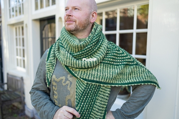 Husafell_Shawl_12_medium2.jpg