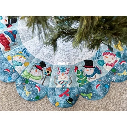 snowman_tree_skirt.jpg