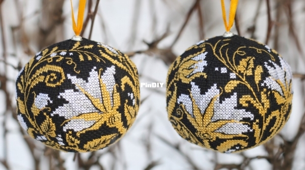 Stitch home - Rinka Zee - St. Petersburg Painting.jpg