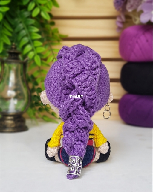rumi-crochet-doll_medium2.jpg
