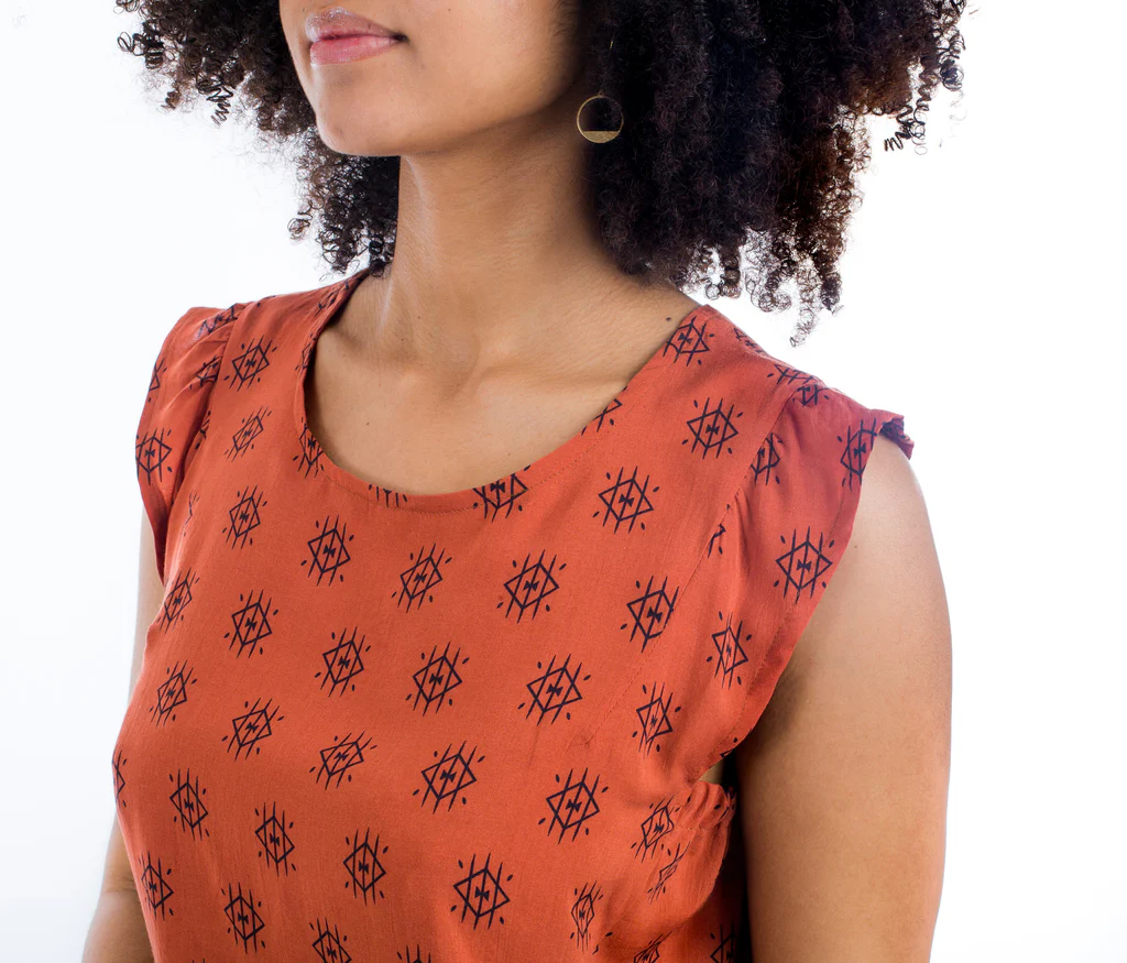 close_up_in_rayon_AR_1024x1024-1.webp