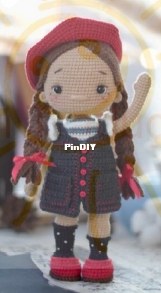 Funny Hook - Svetlana Maksimenko - Emily 24cm - Portuguese