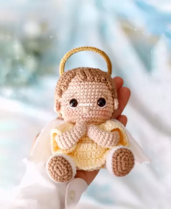 Mari Oliveira Ateliê - Mari Oliveira - Baby Angels - English