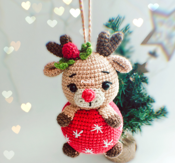 Screenshot 2026-01-01 at 22-30-21 Crochet pattern “Christmas Decoration” Reind.png