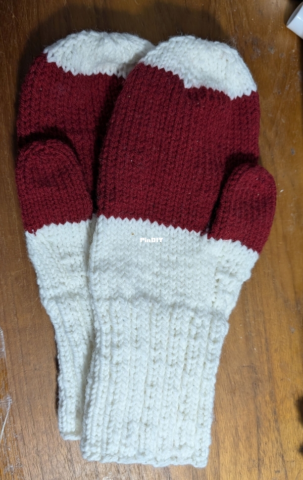 Canadian Mittens