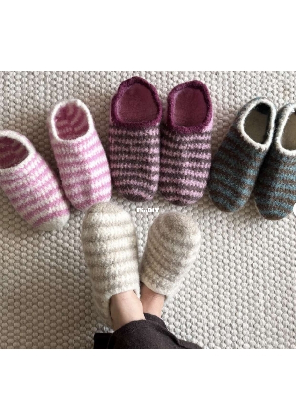 Ruby Yarn Studio - Felted Slipper Sailor Style Updated Image 