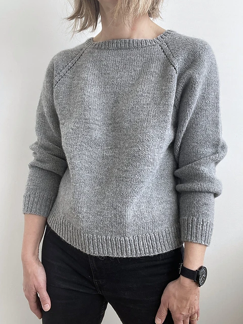 basic_pullover_dk_NEW_medium2.webp