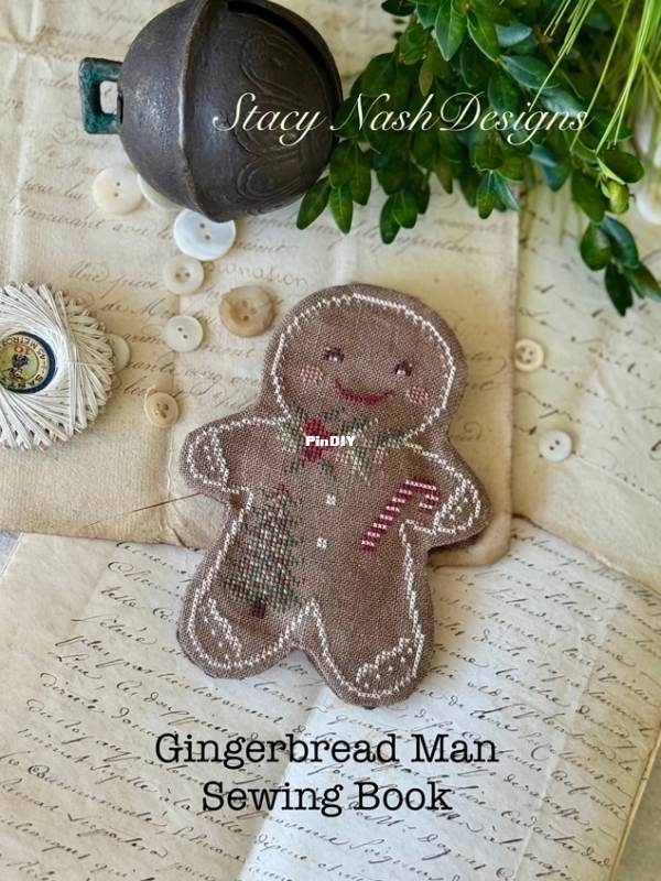 Gingerbread Man Sewing Book (2).jpg