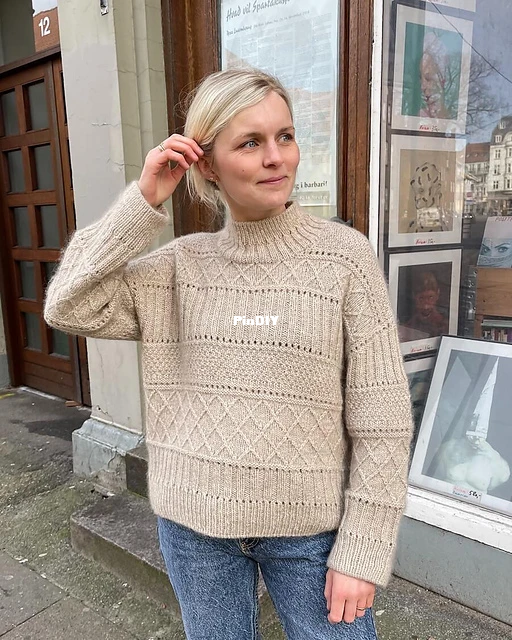 ingrid_sweater_7888_Cropped_medium2.png